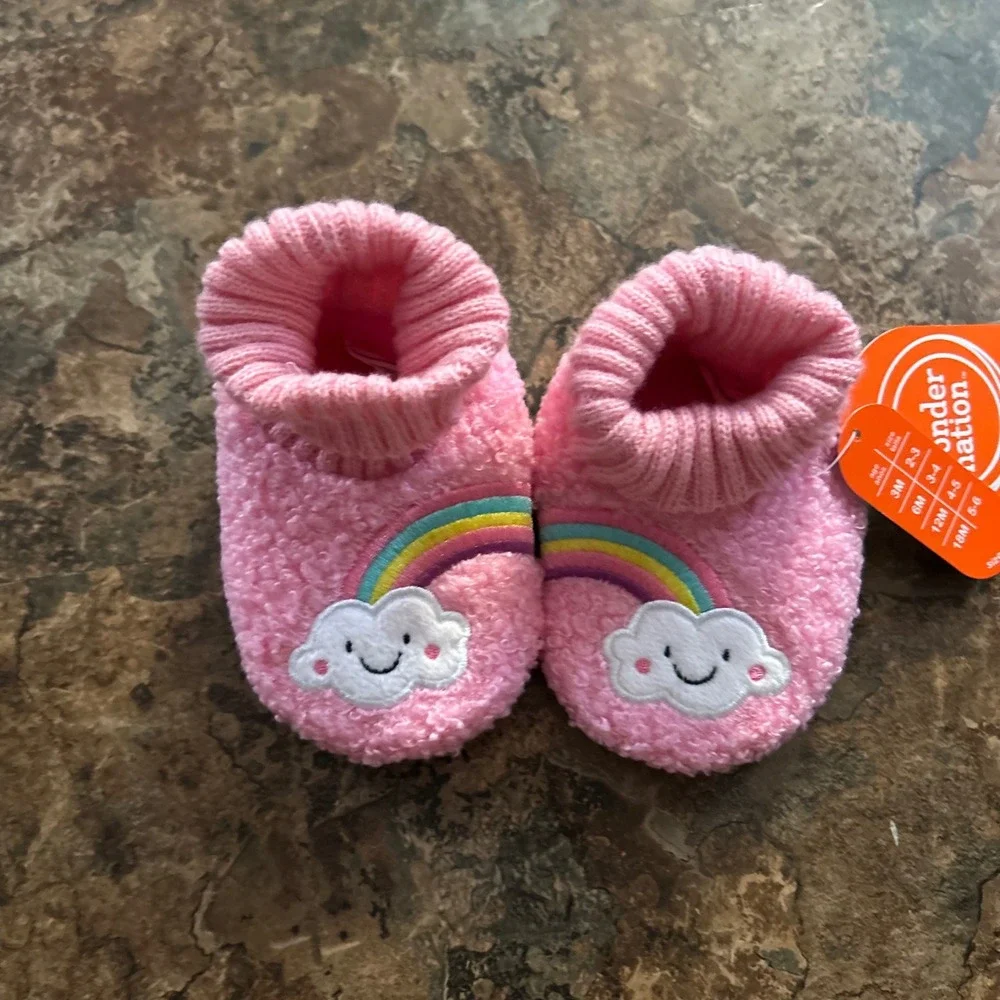 Wonder Nation Booties Slippers Girls Size 3 Pink Rainbow Bootie Shoes 3-6 Months